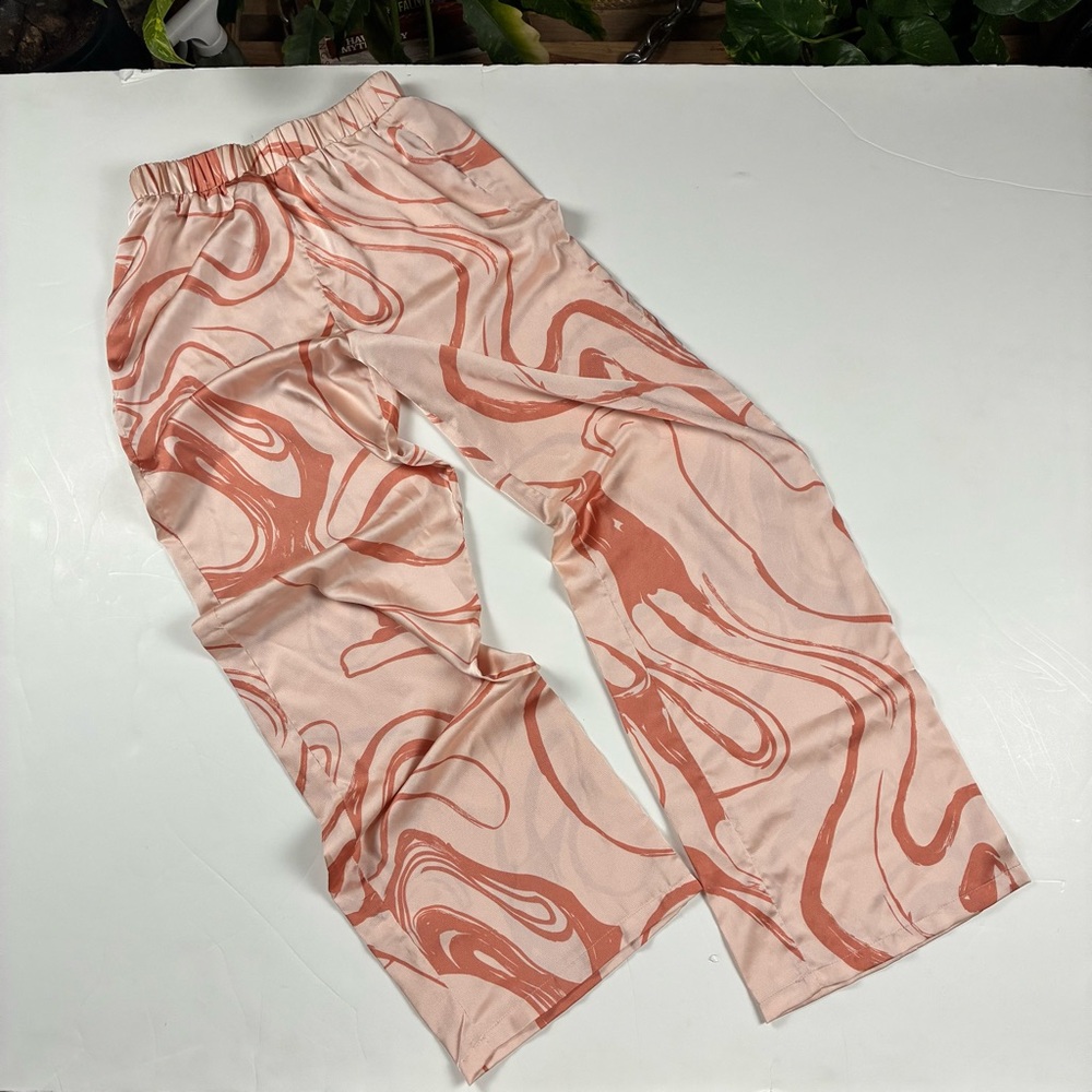 001 - WOMENS THE POST MARBLE SWIRL POLYESTER WIDE LEG FLARE PANTS